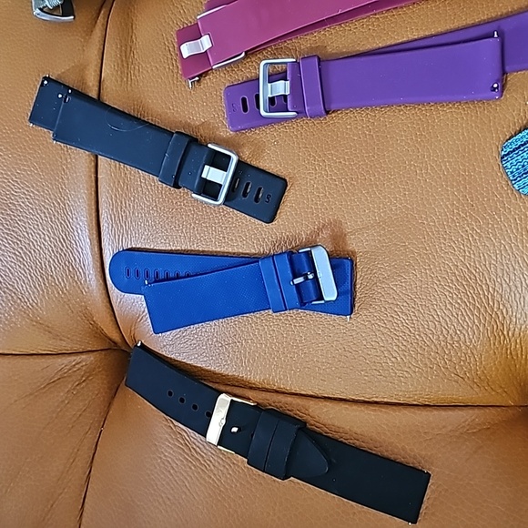 Set of 11 fitbit versa versa 2 watch bands - Picture 2 of 4